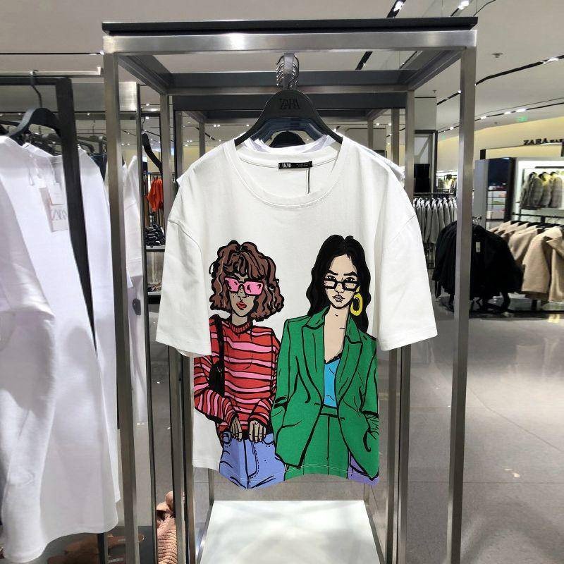 ZARA ซาร่า เสื้อผ้าผู้หญิงใหม่/เสื้อยืดคอกลมแขนสั้นพิมพ์ลายแฟชั่น/เสื้อยืด 24213523 ราคา ถูกที่สุด ดีลบีเคเค