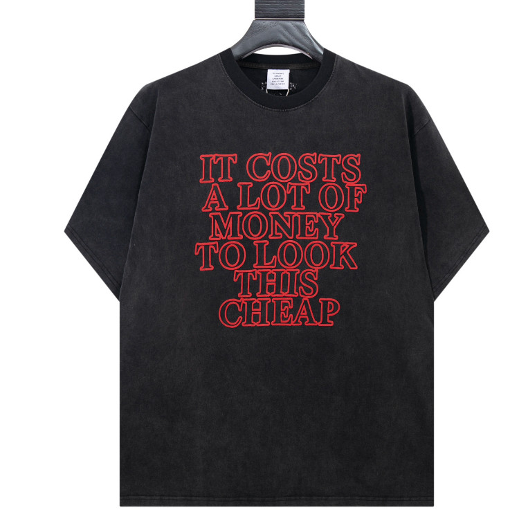 เสื้อยืดสีดำพิมพ์ลายหลวม อารมณ์ STREET STYLE สำหรับทั้งชายและหญิง