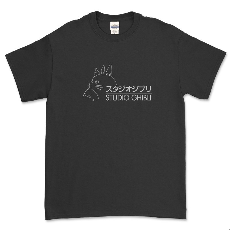 เตรียมจัดส่ง （T-Shirt ） STUDIO GHIBLI LOGO - เสื้อยืดโลโก้ FONT / ANIME