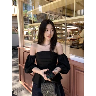 Rosie🎀พร้อมส่ง🍦เสื้อปาดไหล่แขนพองทรงครอป ผ้าร่องน่าชอบ เซ็กซี่และหรูหรา เหมาะเป็นชุดทะเล