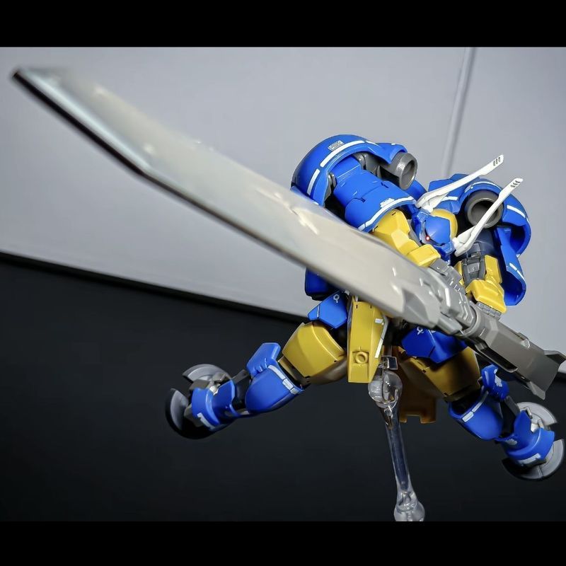 Holmway Clean Nearly 1/144 XT-HG Jagged Reincarnated War Weapon Assembly