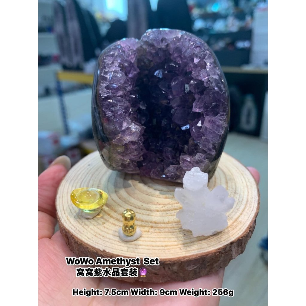 แม่ค้า Johor มาพร้อม SET WoWo Amethyst Set .