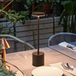 โคมไฟตั้งโต๊ะ LED ชาร์จ USB แบบพกพา 3สี ปรับความสว่าง ห้องบาร์ คาเฟ่ โรงแรม พร้อมส่งจากไทย