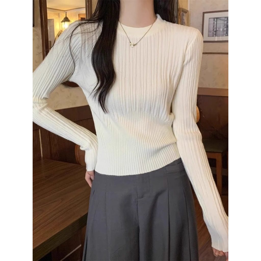 Chic Slim-fit รอบคอ Bottoming เสื้อผู้หญิงฤดูใบไม้ร่วงฤดูหนาว 2026 High-End เสื้อกันหนาวด้านในเสื้อแ