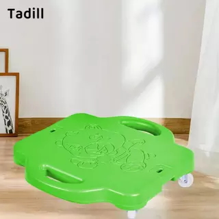 บอร์ดสกู๊ตเตอร์อเนกประสงค์ Tadill มีที่จับออกแบบพิเศษ ใช้ได้ทั้งในสนามเด็กเล่นและสวนหลังบ้าน