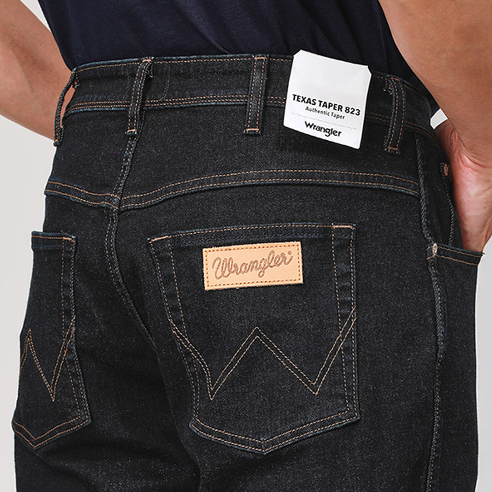 WRANGLER กางเกงยีนส์ผู้ชาย เอวกลาง ทรงตรง รุ่น WR F325MTEPF25 สียีนส์เข้ม - รูปที่ 3