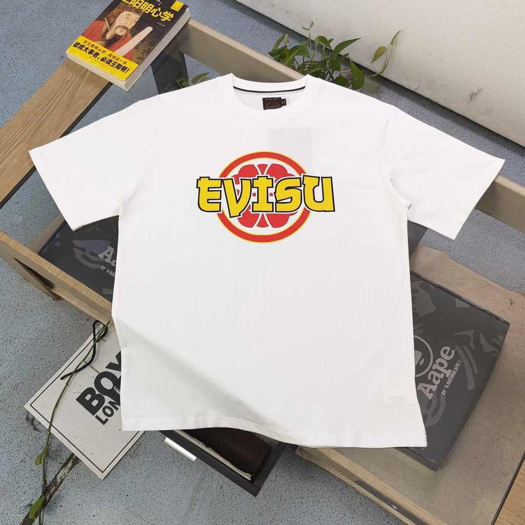 EVISU/God of Fortune 2026 เสื้อยืดแขนสั้นคอกลมสไตล์คู่ผู้ชายสีคมชัดรอบคอฤดูใบไม้ผลิฤดูใบไม้ร่วง High