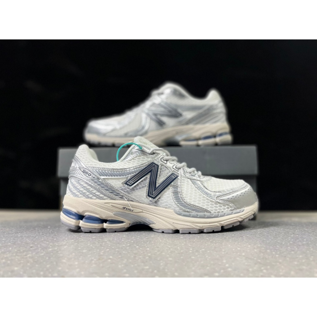 ขายร้อน New Balance NB 860 V2 รองเท้ากีฬาน้ําหนักเบาสบายทรงกลมสีเงิน ML860RG2