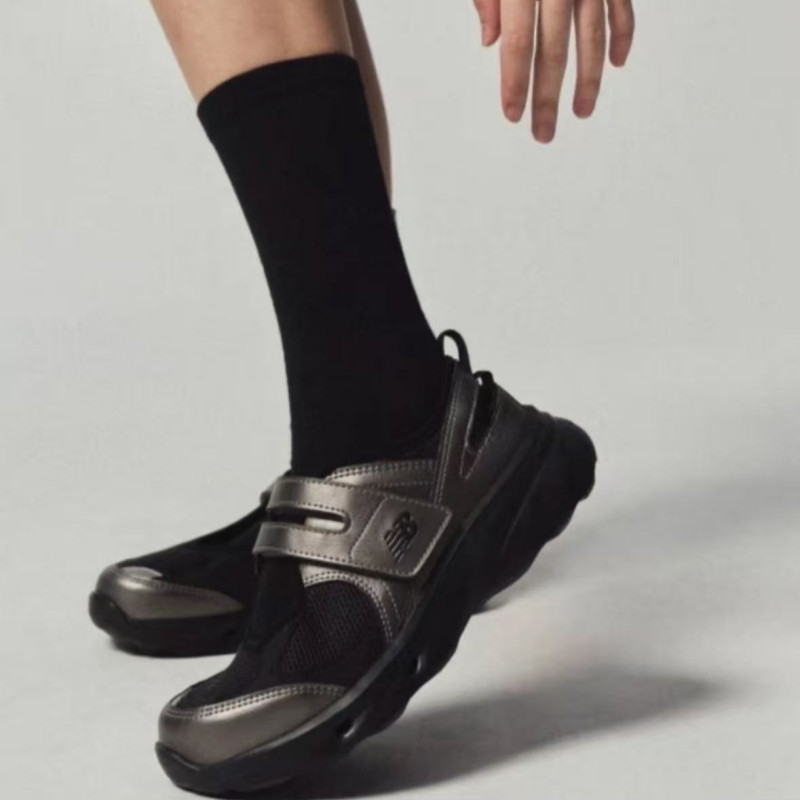 💖【 100 %】New Balance NB Breeze 2202 6 colors  women รองเท้าแตะ รองเท้าUnisexUnisex