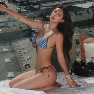 ส่งไวจากไทย BIKINI FACTORY ชุดว่ายน้ำแฟชั่น ชุดบิกินี่ stripe มีฟองน้ำ 🌊 มีไซส์ M-XL | น้ำหนัก 40-65 กก. ส่งจากไทย Y752