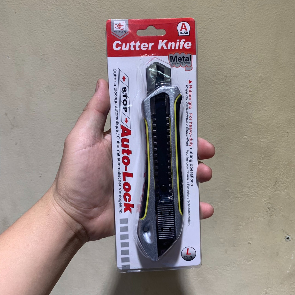 คัตเตอร์ขนาดใหญ่วัสดุโลหะผสม คัตเตอร์ขนาดเล็ก18mm แบบล็อคใบมีดอัตโนมัติ มีดคัตเตอร์เอนกประสงค์18มม ใ