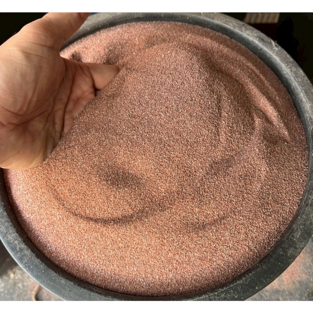 ทรายละเอียด ทรายธรรมชาติ สีขาว ดำ แดง ทรายแดงโกเมน สำหรับตู้ปลา จัดสวน