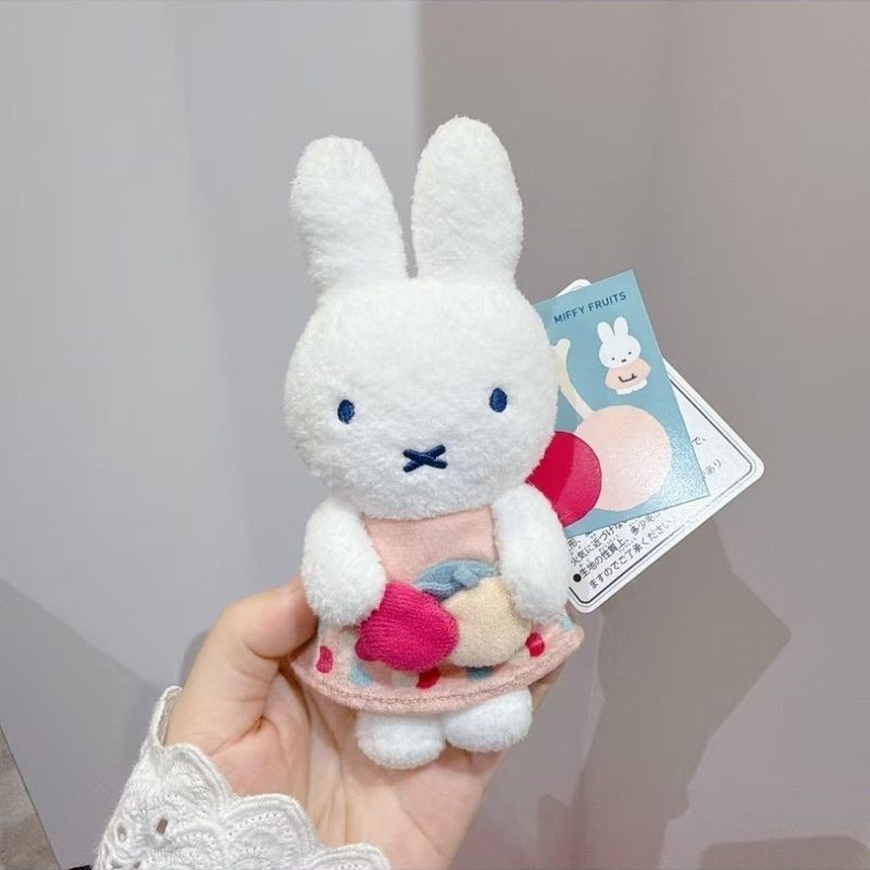 ญี่ปุ่นน่ารัก miffy miffy Limited Exhibition ตุ๊กตาตุ๊กตาตุ๊กตาจี้ Merchandise เชอร์รี่ miffy ตุ๊กตา