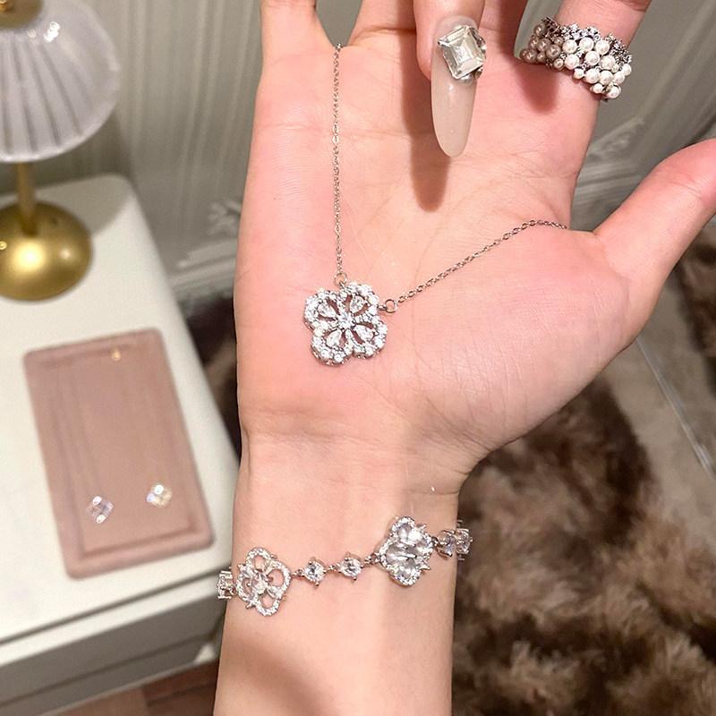 เงินเงินS999 Senior Sports Four-Earling Gold Silver Silver Silver Silver Silver Silver Silver Silver