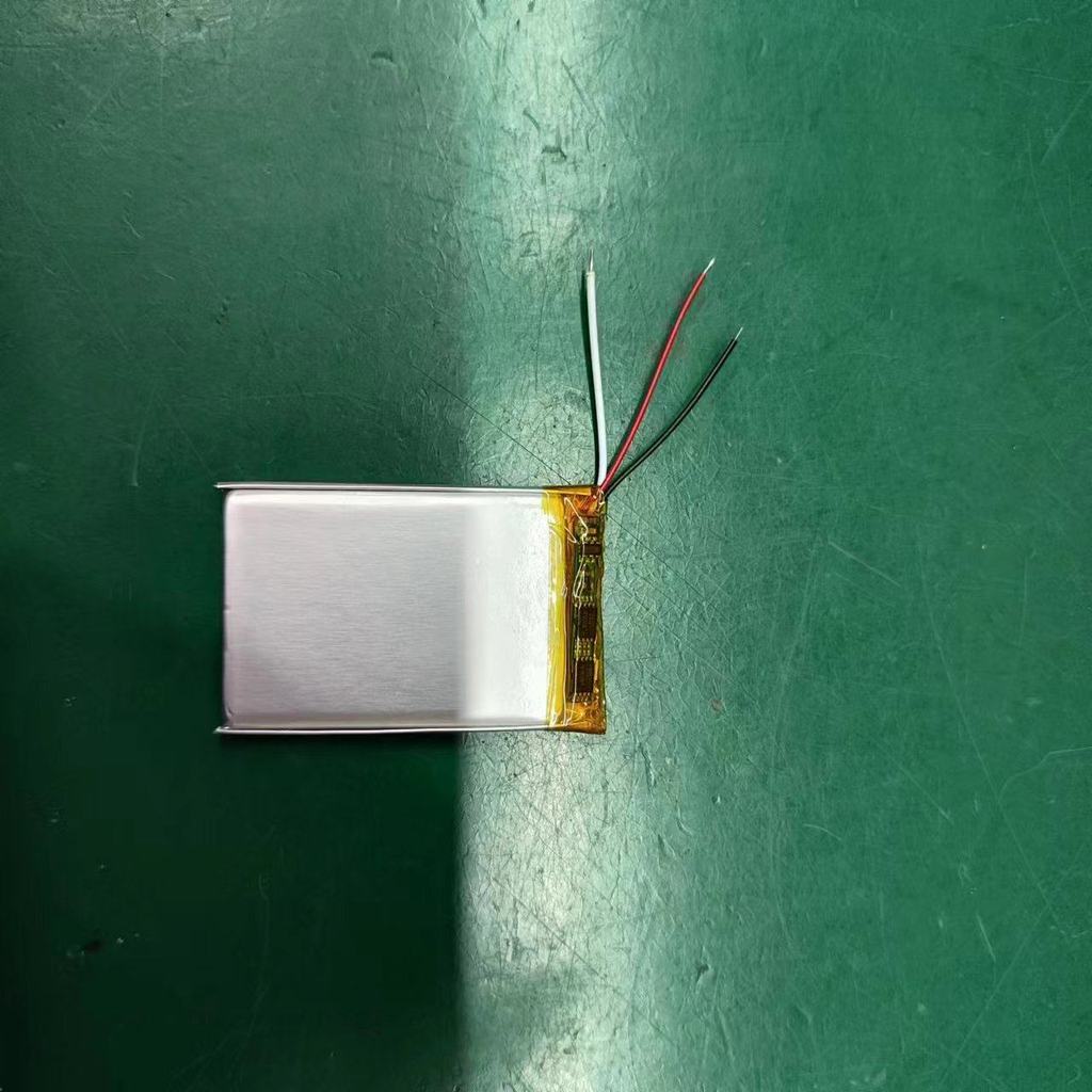 Brand New 523450 553450 แบตเตอรี่ลิเธียมโพลิเมอร์ 1050mAh 3 สาย 10K NTC