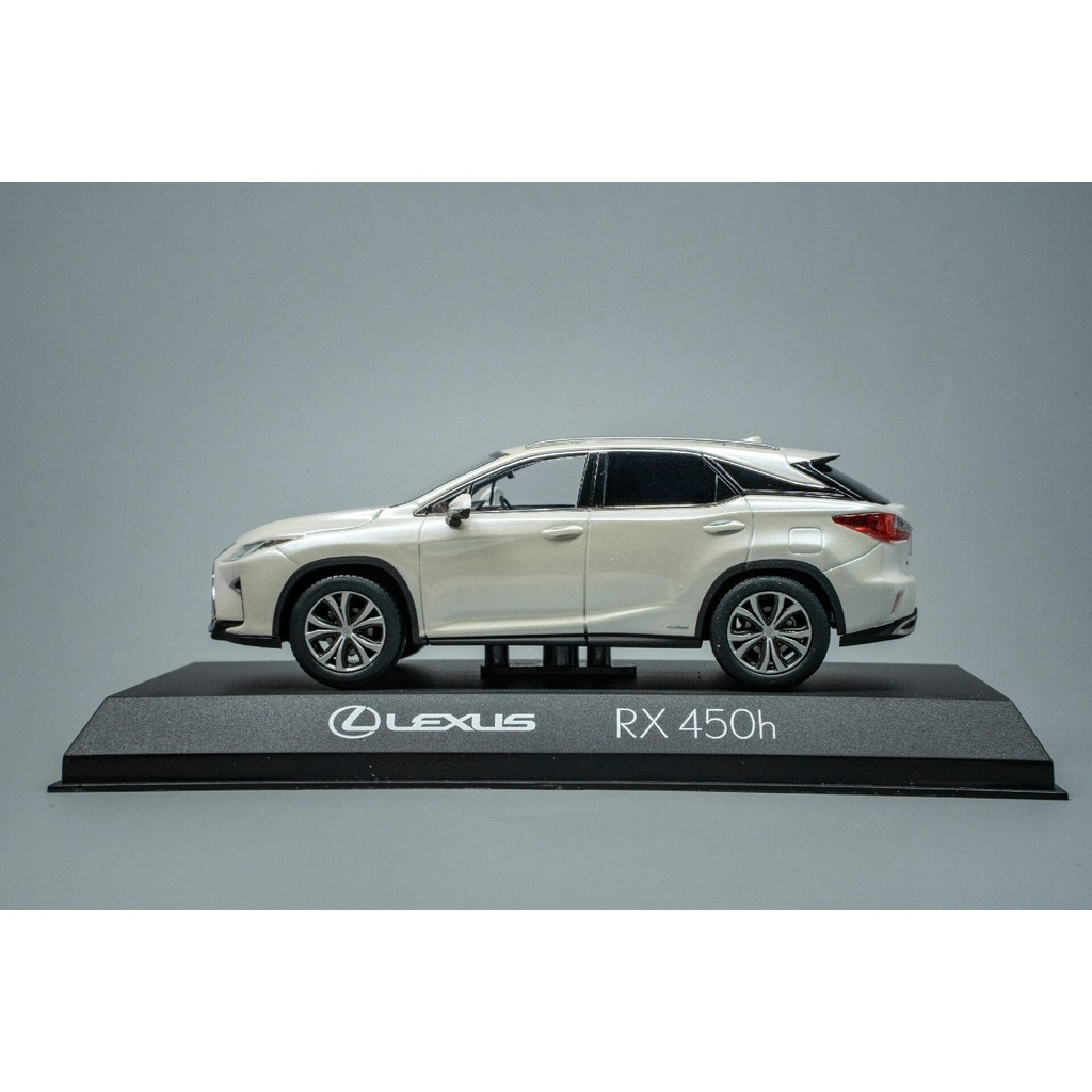 1 43 Jingshang LEXUS RX450h LEXUS ลักษณะเป็นภาพหายาก Pearl White Default ผื่นเล็กน้อยจัดส่งฟรี