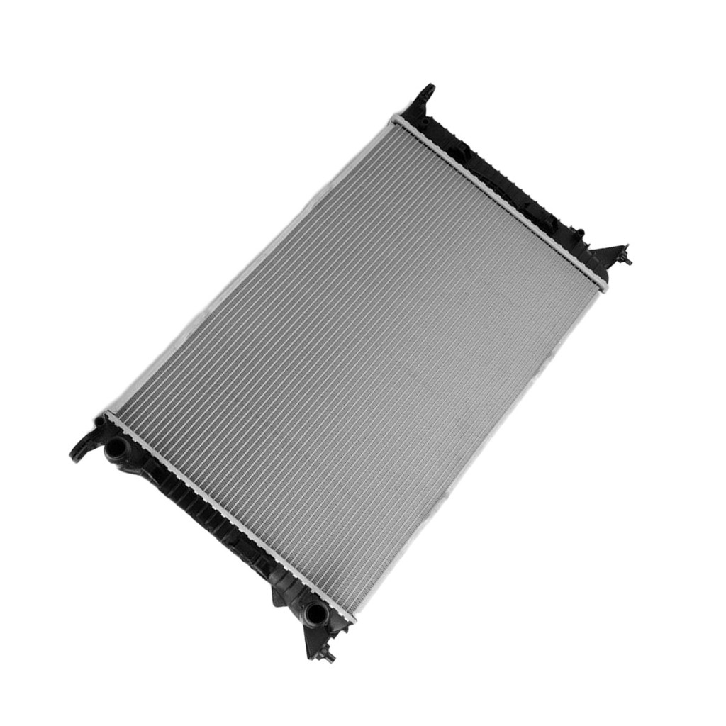 เหมาะสําหรับ Audi A6L C7 2.0T Q3 A4L B9 1.8T รถถังน้ําหม้อน้ํา 8K0121251แอลแอลแอล