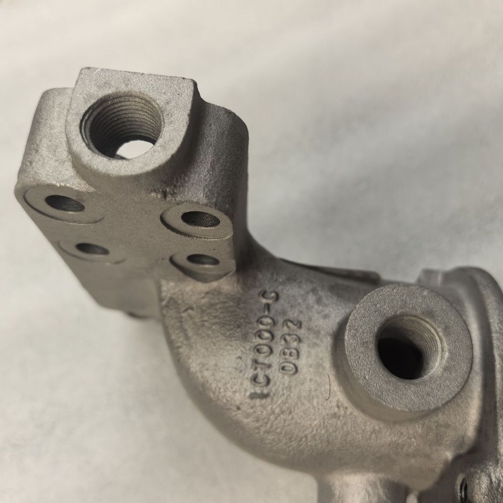 ฐานเทอร์โมสแตท 1CT000 สำหรับเครื่องยนต์ Yuchai