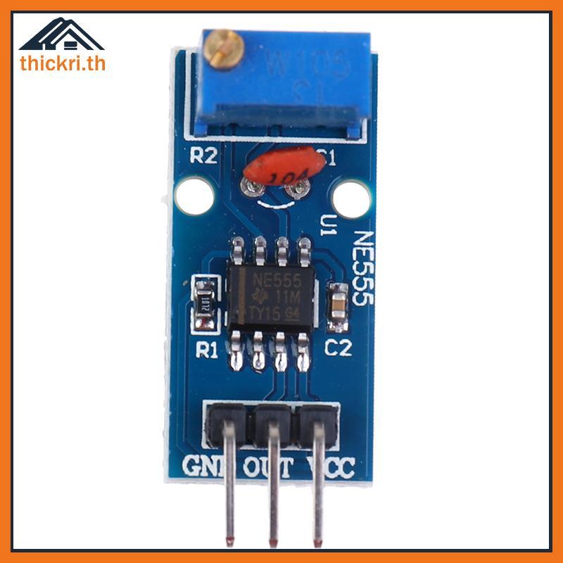 TT NE555 โมดูลเครื่องกําเนิดไฟฟ้าชีพจรแบบปรับได้ความถี่ NE555 ชิป PL
