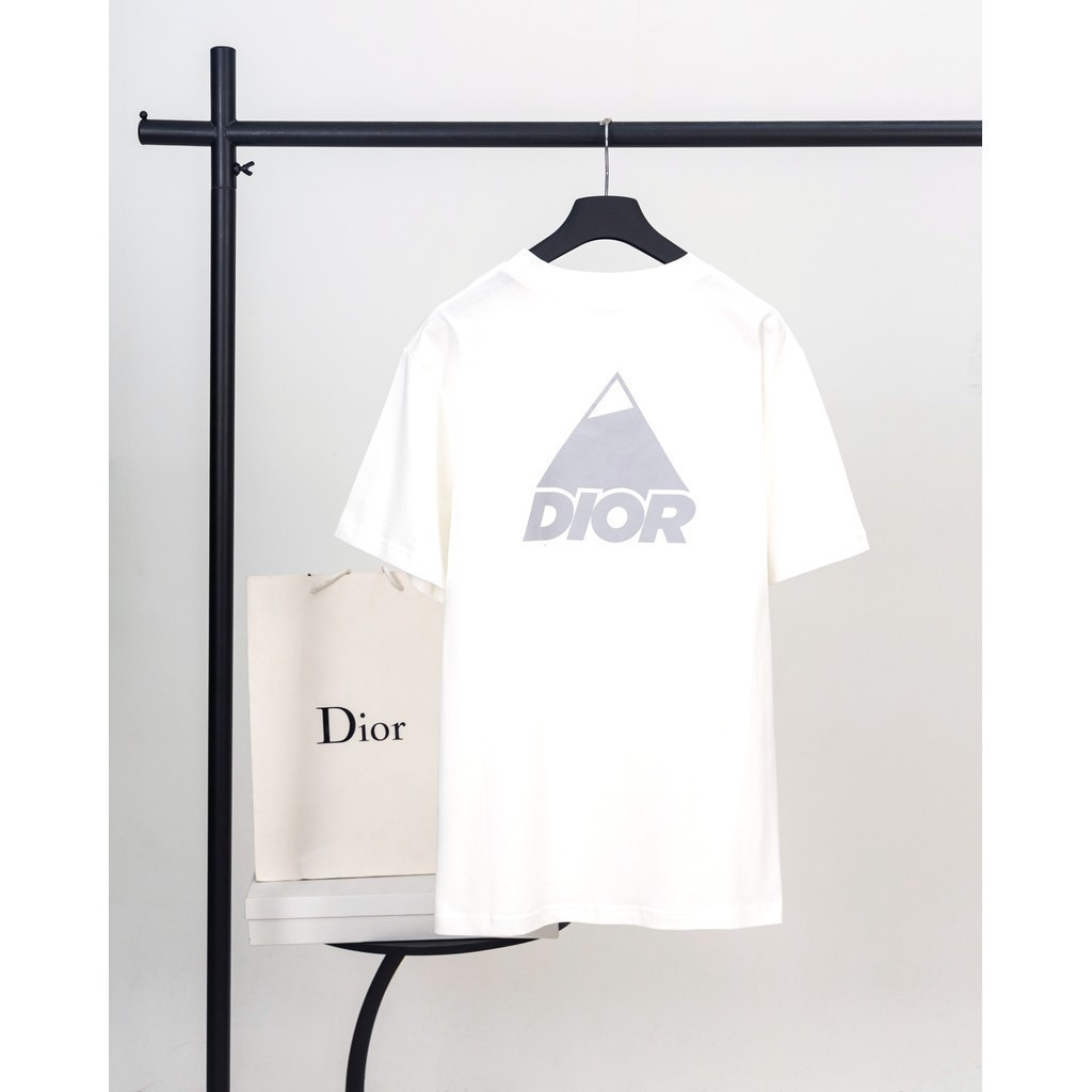 DIO * R2026 Star คลาสสิกรอบคอแขนสั้นเสื้อยืดผู้ชายผู้หญิง All-Match Casual ใหม่หรูหรา Joint Raglan แ