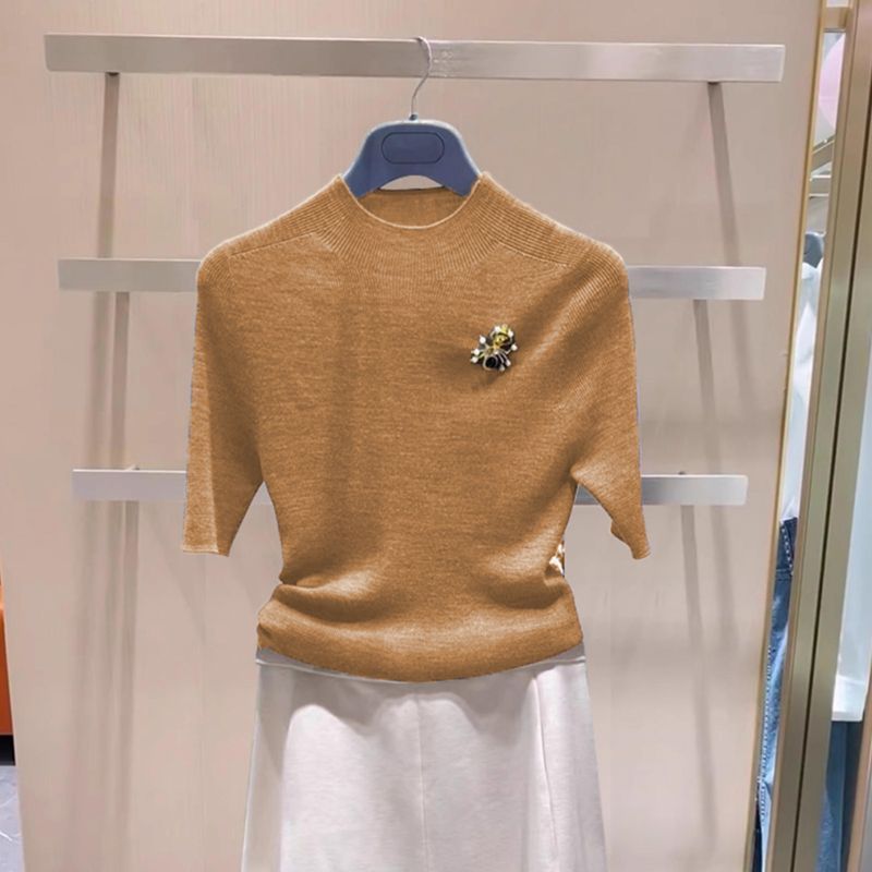 เสื้อครึ่งแขนสีทึบสำหรับผู้หญิง ดีไซน์ใหม่สวมใส่สบาย