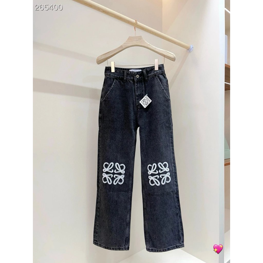 ผู้เชี่ยวชาญ 2025 บาง-พอดี ขนาดเล็กรายการมากแสดงกางเกงยีนส์ล่าสุดสไตล์ ซางโหลว ดีงามต้นฤดูใบไม้ร่วงก