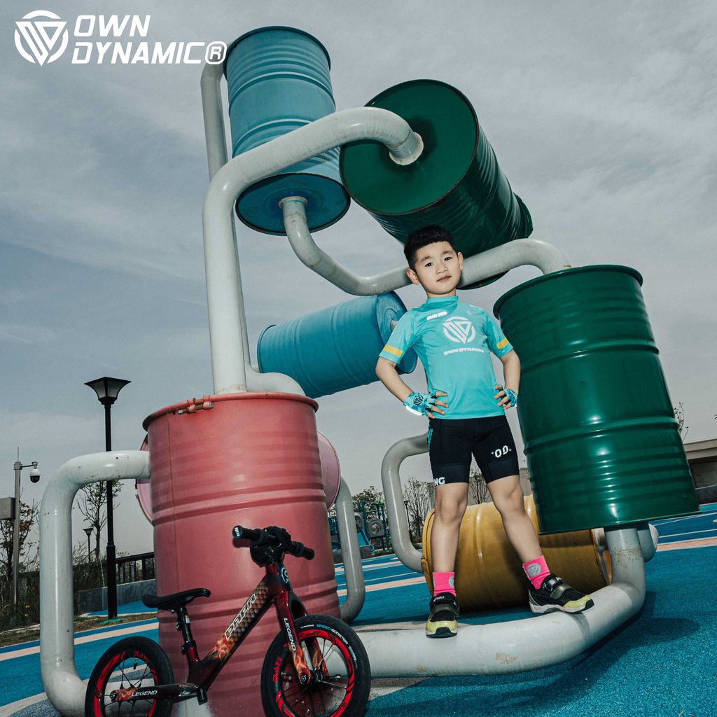 เด็กกีฬาสูท Own Dynamic แข่งขี่แขนสั้นกางเกงขาสั้นเหงื่อแสงแดดระบายอากาศ