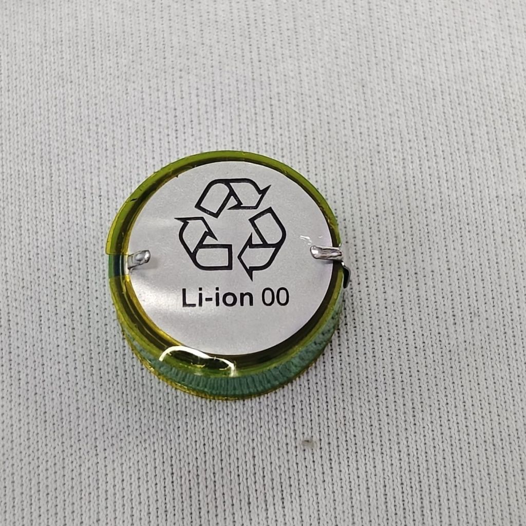 ถอดชิ้นส่วน ZeniPower ZeniPower Z75 รุ่น 1454 3.7 V85mah0 จัดส่ง 4 ชิ้นถอดชิ้นส่วน ZeniPower Z75 รุ่