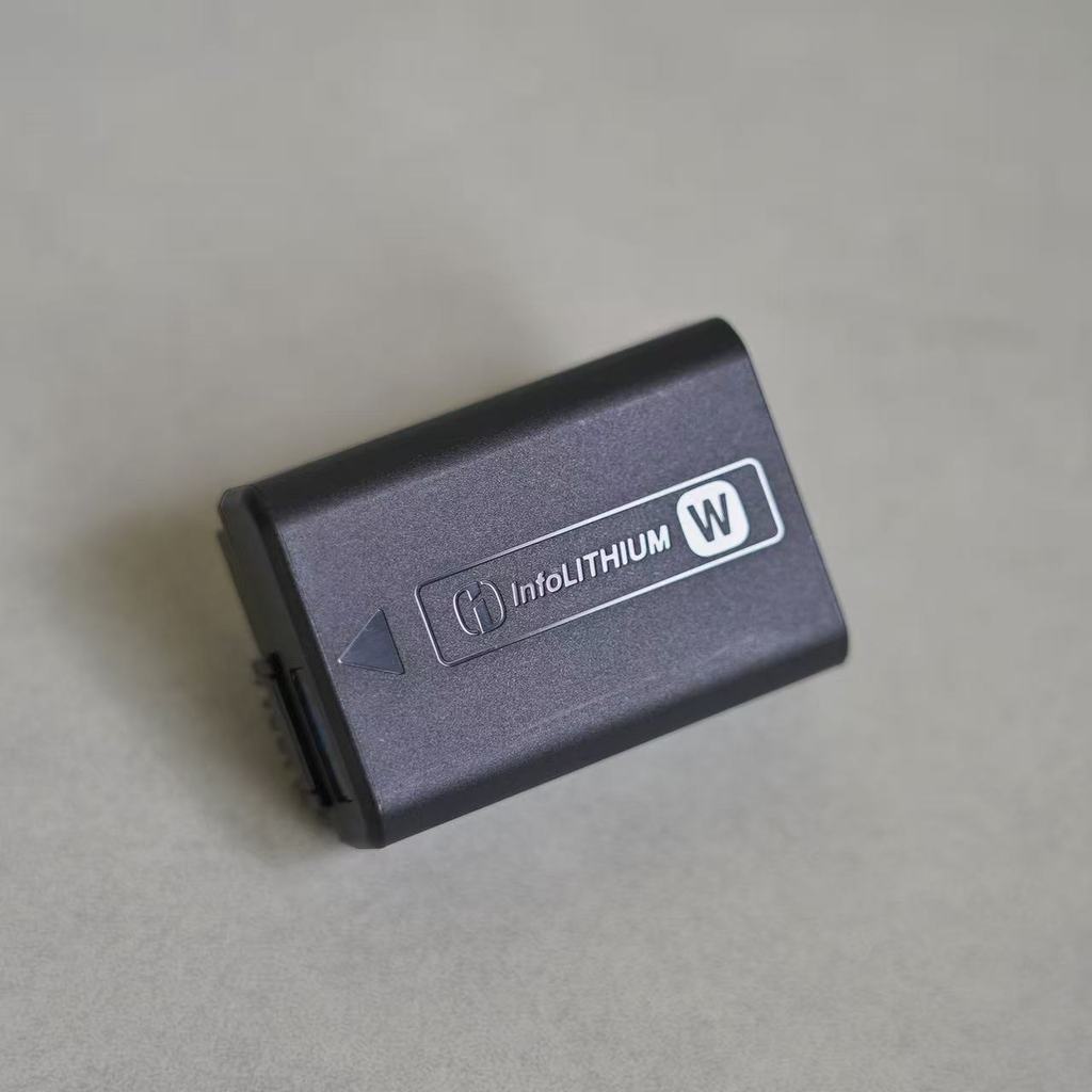 แบตเตอรี่แท้จากโรงงาน Sony NP-FW50