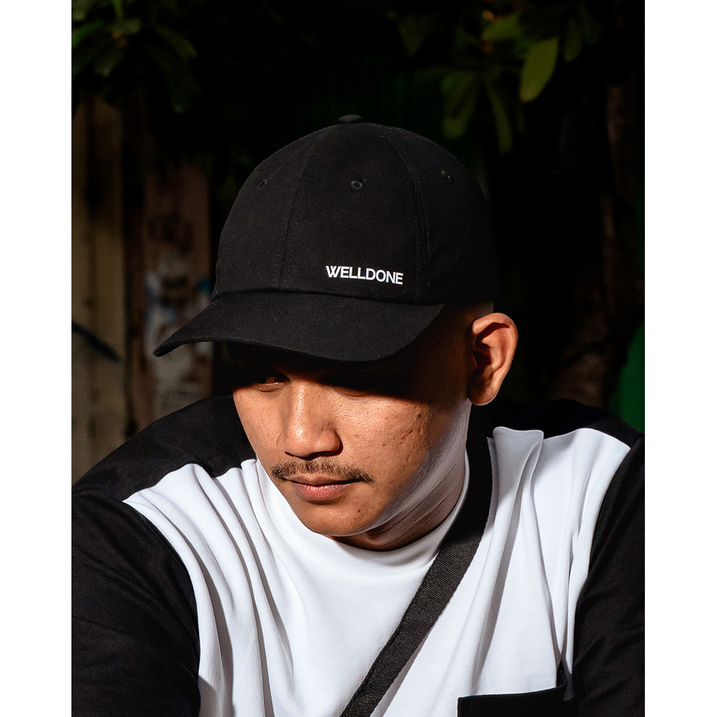 หมวกวิ่ง Welldone - Flash Black Unisex