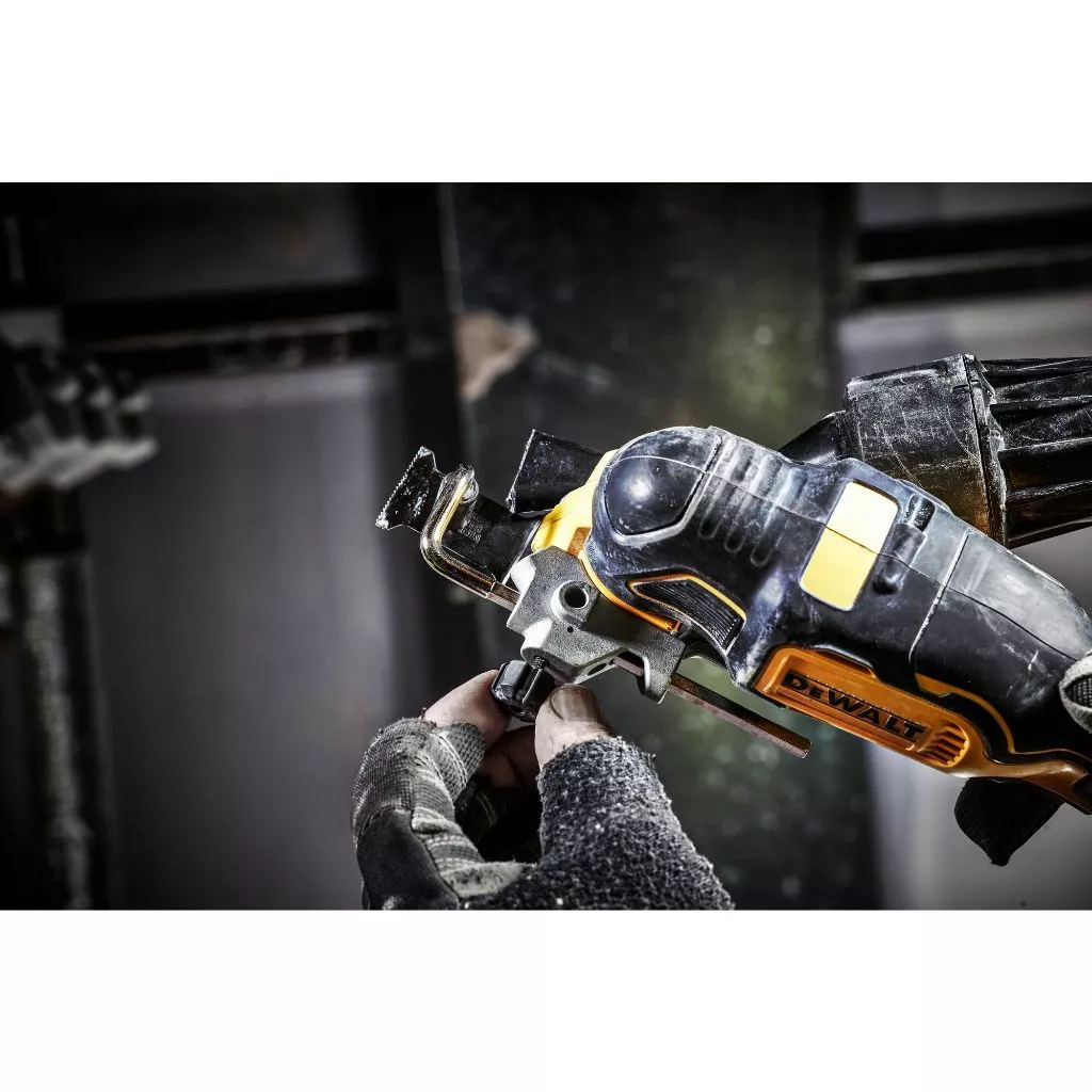 DEWALT เครื่องมืออเนกประสงค์ไร้สาย 18V รุ่น DCS356NT-XJ มอเตอร์ไร้แปรงถ่าน thumbnail 5