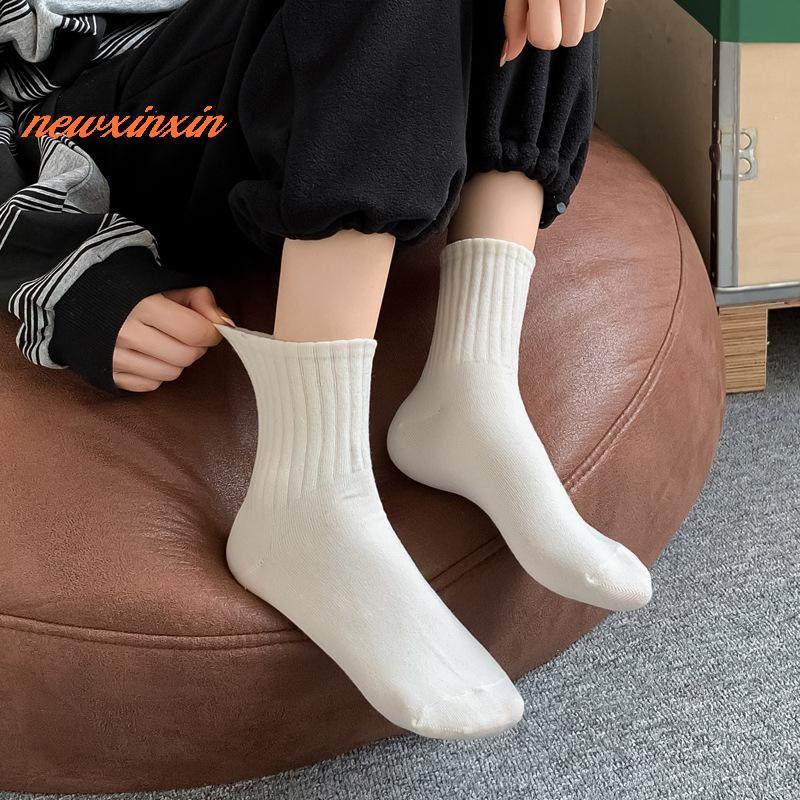 [NT-t] 1 คู่สีทึบสั้น Sos สําหรับผู้หญิงฤดูใบไม้ร่วงผ้าฝ้ายระบายอากาศนุ่มกลางหลอด Sos สบายๆกีฬา Sos 