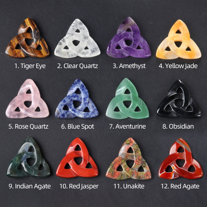 1709-Irish Celtic Knot ไม่มีรูพรุน Irish Celtic Knot กลวงสามเหลี่ยมรูปร่างสามห้องนั่งเล่นดอกไม้