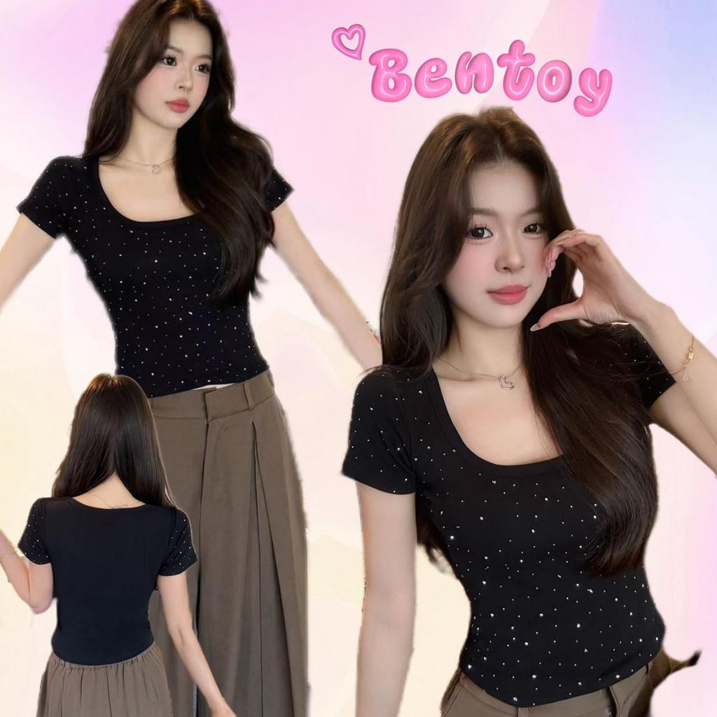 Bentoy (7632)เสื้อยืด ฟองน้ำในตัว ขอยู แขนสั้น รัดรูป ติดเพชรสะท้านแสงทั้งตัว แต่งตัวง่าย ชิลชิล  ดีไซน์เรียบง่าย