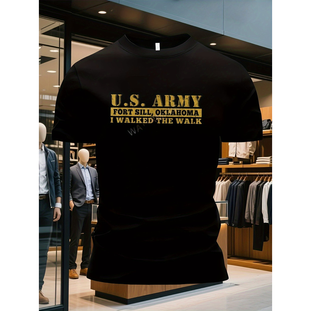 เสื้อยืดผู้ชายขนาดใหญ่ U.S. Army Fort Sill Oklahoma - สีดำพร้อมลายพิมพ์ "I Walked The Walk" สีทอง
