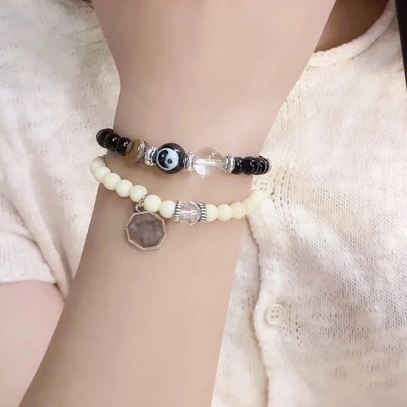 Yin Yang Aesthetic Double Layer Bead Bracelet สร้อยข้อมือแฟชั่นสีดําและสีขาว