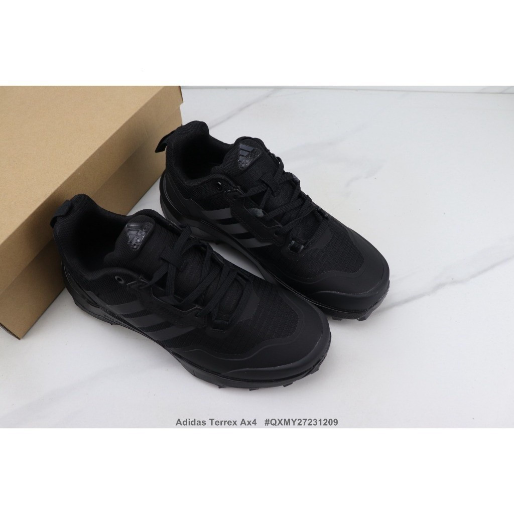 Terrex Ax4 รองเท้าลําลองเดินป่ากลางแจ้งสีดํา