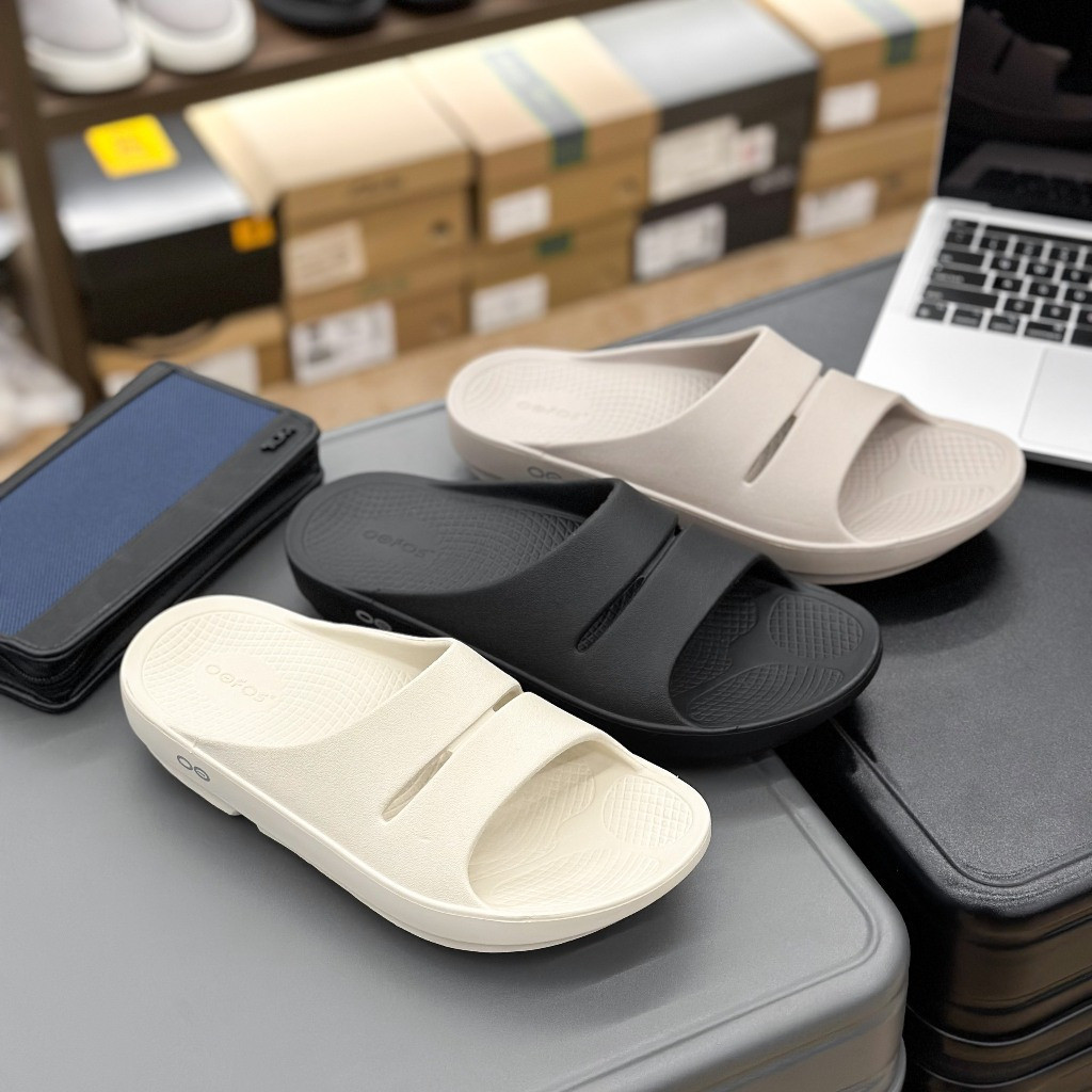 OOFOS All-Age Sandals-Blue 7TLR 9OMB EFON