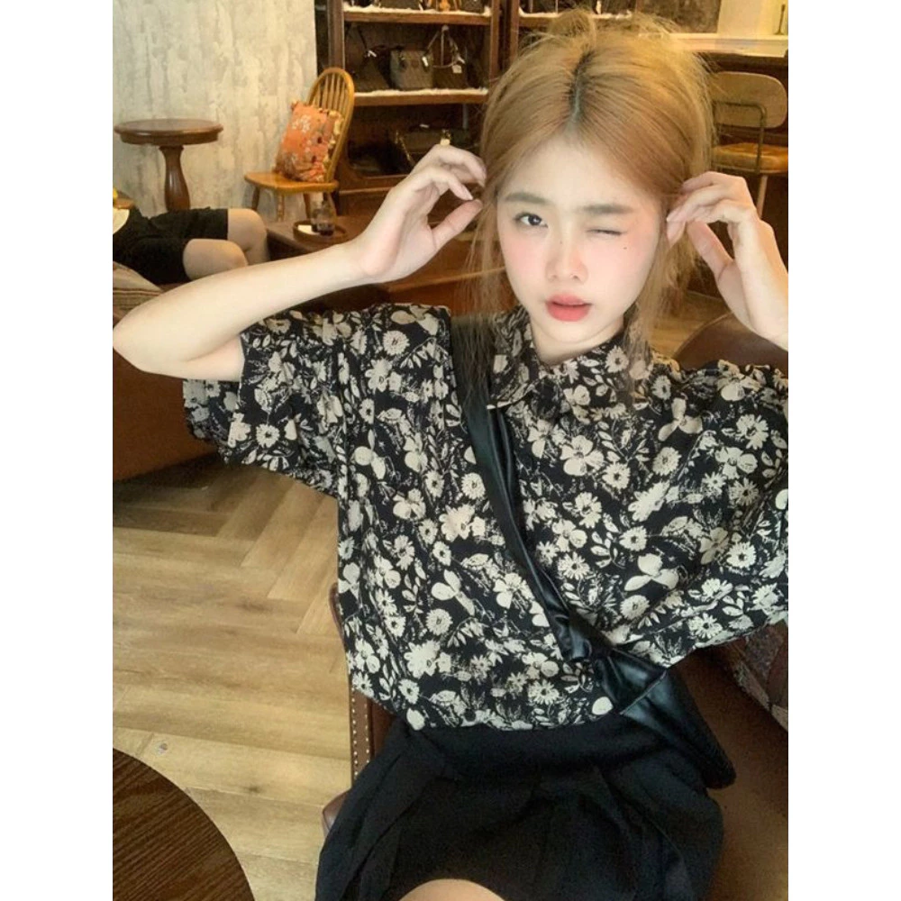 เสื้อเชิ้ตลายดอกไม้แขนสั้น สไตล์ฮ่องกง ทรงหลวม