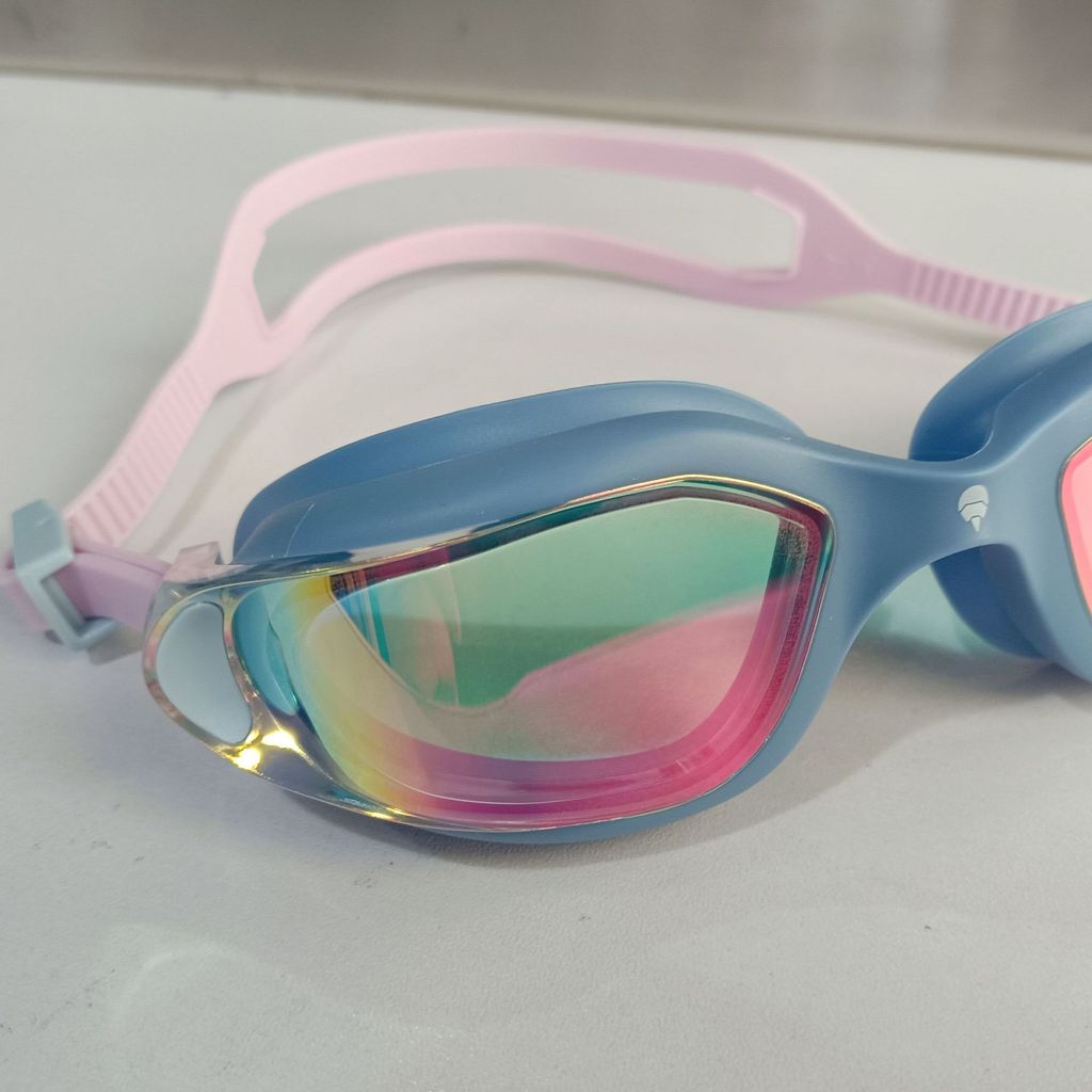 电镀高清泳镜防水防雾游泳镜男女游泳套装泳镜Electroplated HD swimming goggles waterproof anti-fog swimming goggles for men 