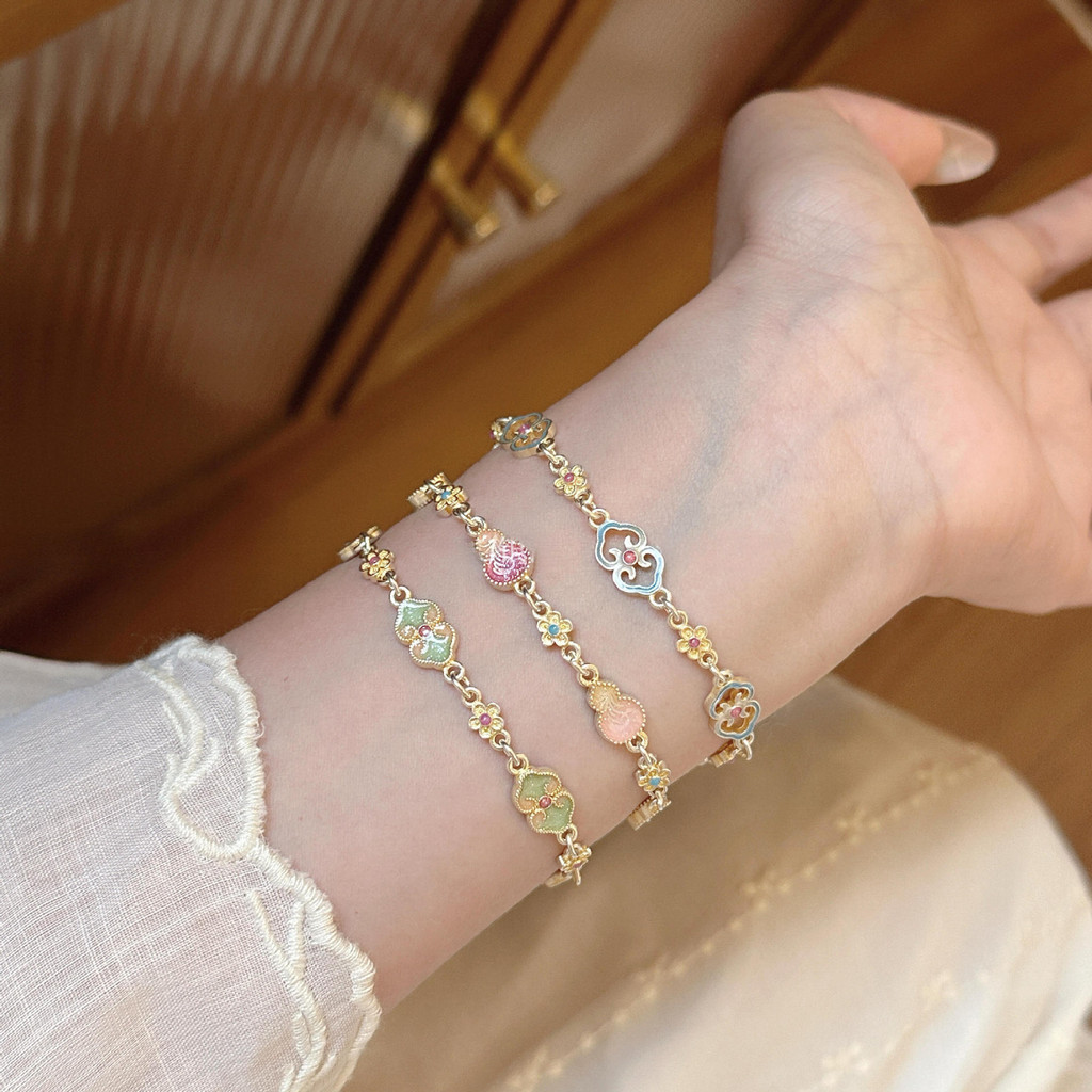 สร้อยข้อมือ Gold Drawing สไตล์จีนแท้ 999 เพอร์เซ็น แบบพวงหัวกะโหลกดั้งเดิม GG41