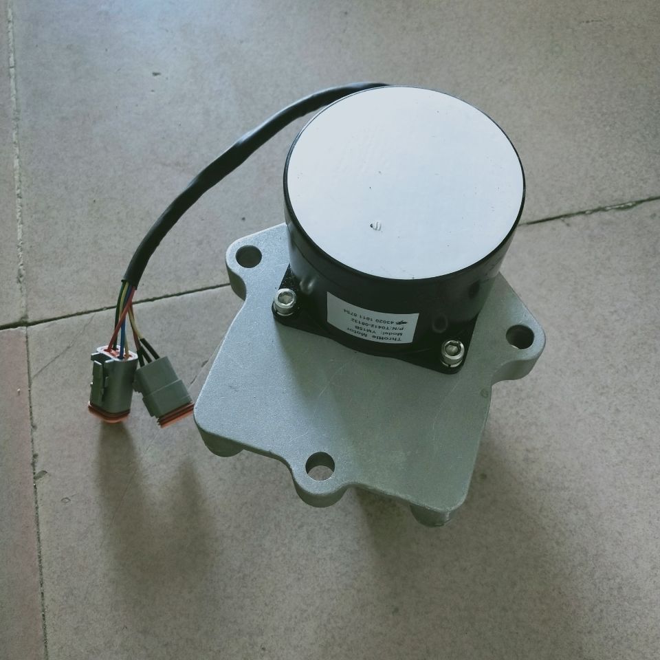 มอเตอร์คันเร่งไฟฟ้า อะไหล่รถขุด YUCHAI ของแท้ สำหรับ YUCHAI 85 135 230