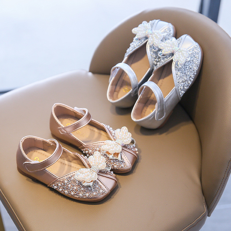 รองเท้าแฟชั่นเกาหลี Pearl Soft-Soled สไตล์เจ้าหญิง Bowknot สำหรับฤดูใบไม้ร่วง