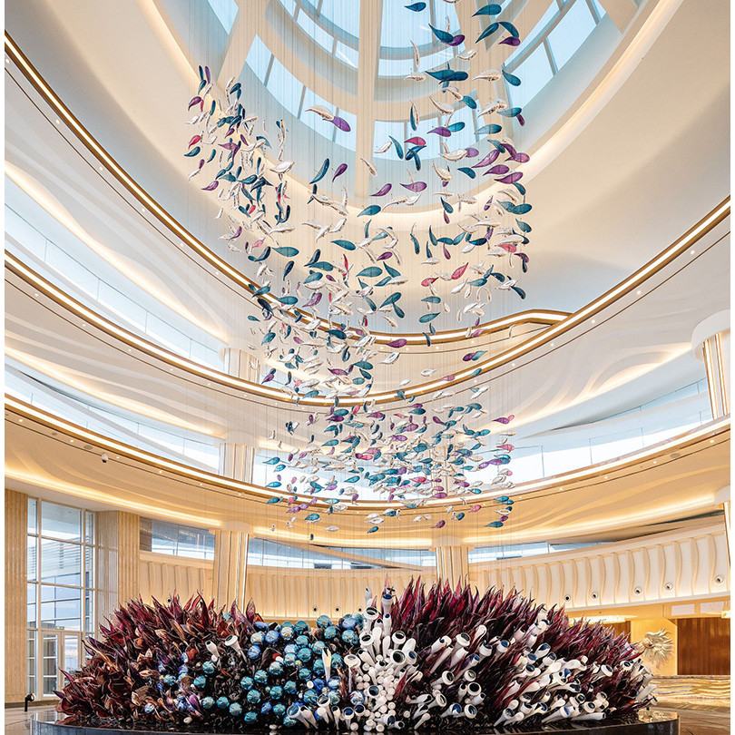 Personalized Fashion Workwear Atrium Bar Glass Colorful Fish Pendant Flowing Light Restaurant Sales 