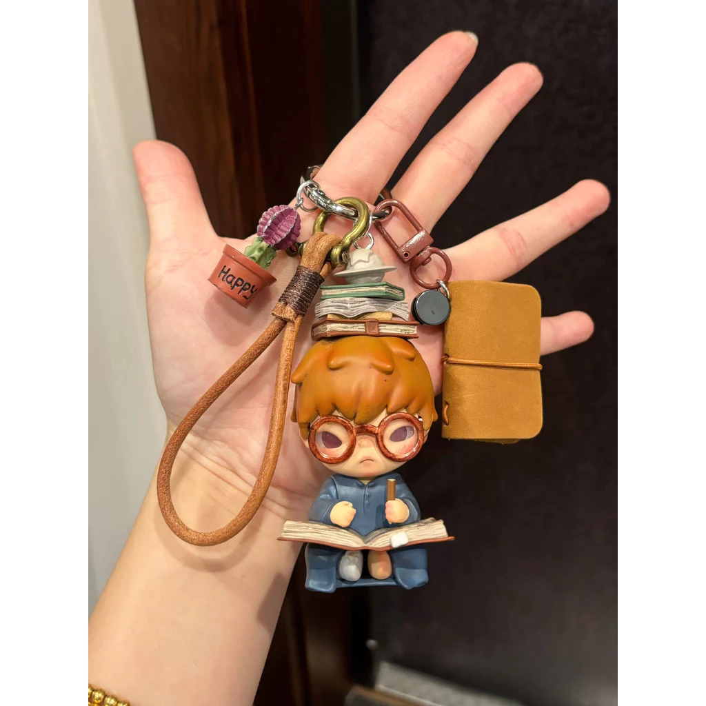 ของแท้ Hirono The Little Prince Series คู่จี้กระเป๋าเป้สะพายหลังกระเป๋าจี้ของขวัญวันเกิดแฟนอย่างเป็นทางการ popmart