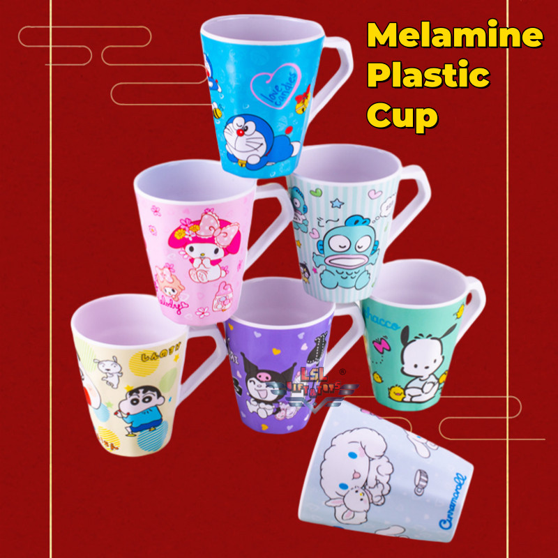 H-426 LSL GIFTS เมลามีนถ้วยดื่มพลาสติกพร้อมที่จับการ์ตูน Kuromi Melody Kitty Cinnamorol Drinkware 25