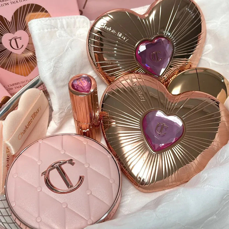 Charlotte Tilbury Shimmer Makeup Air Cushion Lightweight Moisture Oil Control Two Color Heart Shape Powder Blusher ออกแบบเฉพาะ