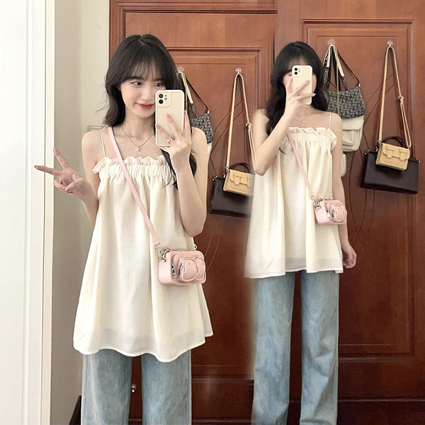 Red Berry เสื้อสายเดี่ยวแขนกุดคอระบายสำหรับฤดูร้อน สไตล์อ่อนโยนและช่วยให้ดูผอมเพรียวในวันหยุดพักผ่อน 99373