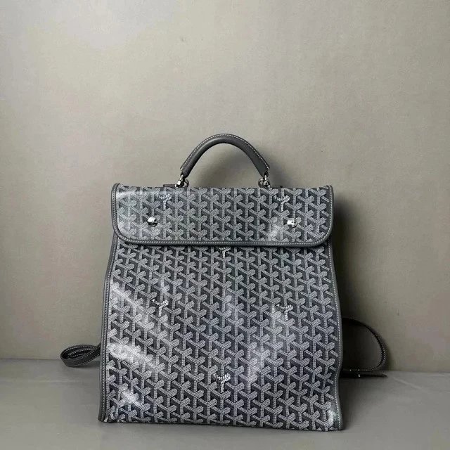 Goya Big Backpack, ติดตั้ง Saint Leger!