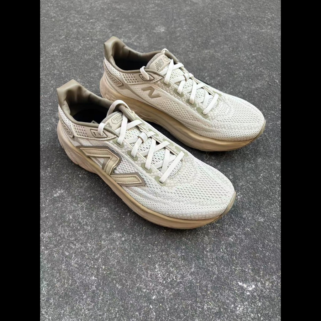 รองเท้าวิ่ง NB1080 v13 แบบรีบาวด์สำหรับบุรุษ ไซส์มาตรฐาน